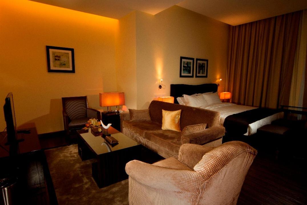 Zara Continental Hotel Al Khobar Exterior photo